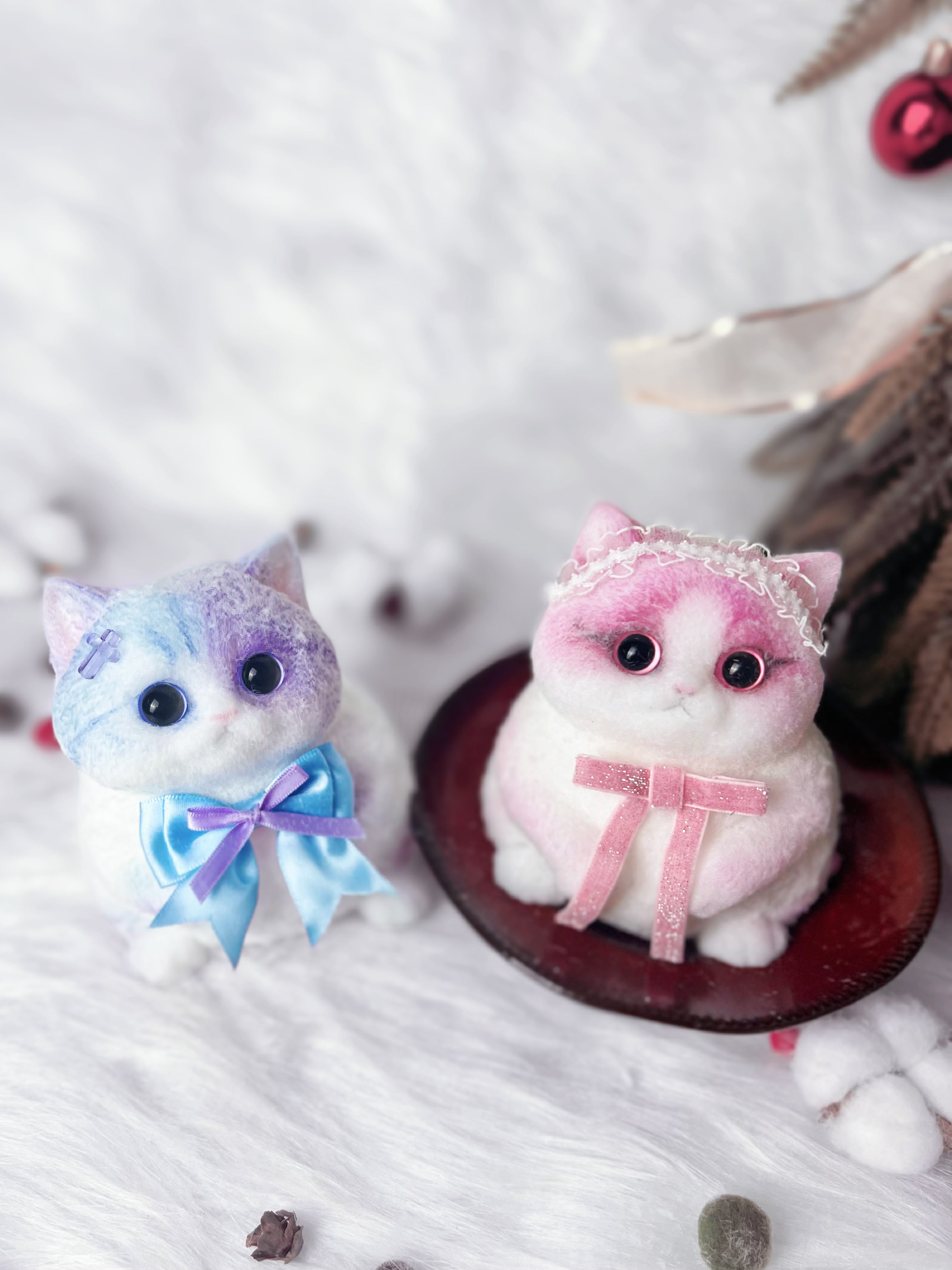 Taba Barbie kitty and heterochromatic cats Squishy Squeeze Toys